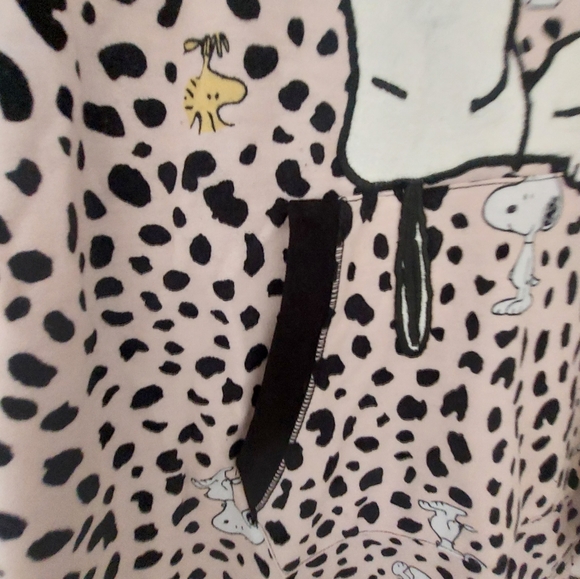 Pj's - Picture 5 of 7